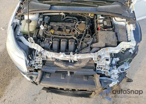 2014 Ford Focus Se z USA, uszkodzony, nr VIN 1FADP3F21EL179152